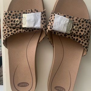 Dr. Scholls slides❌SOLD❌